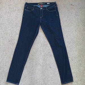 Arizona super skinny jeans!